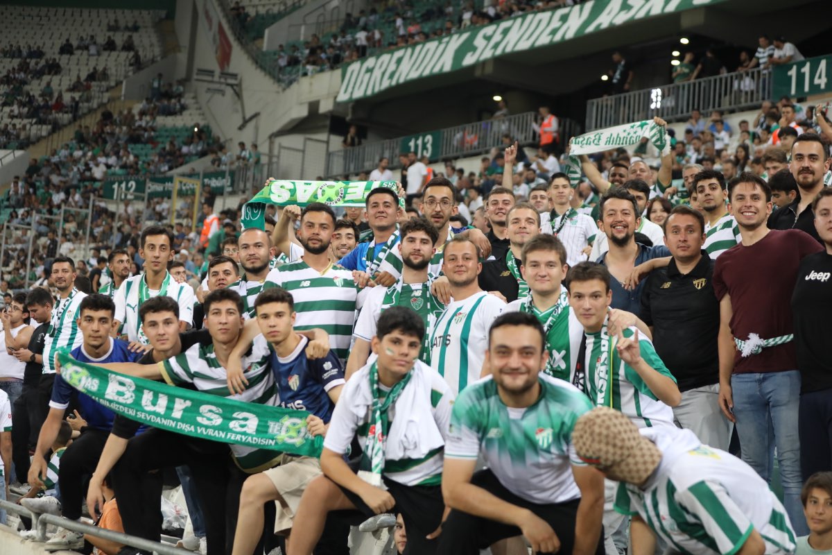 (FOTO GALERİ) Bursaspor- Söğütspor taraftar fotoğrafları -1