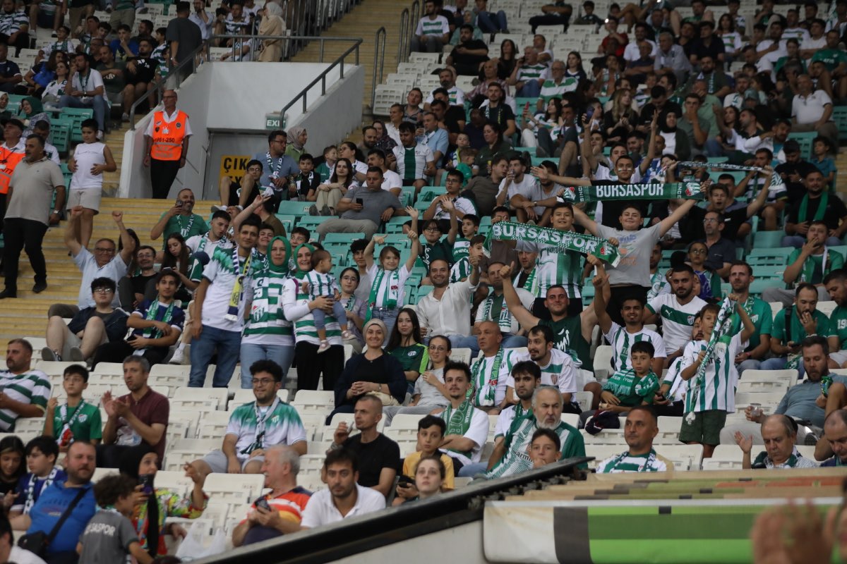 (FOTO GALERİ) Bursaspor- Söğütspor taraftar fotoğrafları -1
