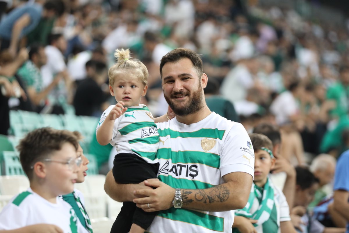 (FOTO GALERİ) Bursaspor- Söğütspor taraftar fotoğrafları -1