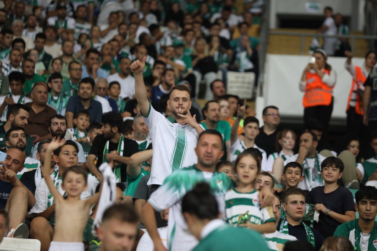 (FOTO GALERİ) Bursaspor- Söğütspor taraftar fotoğrafları -1