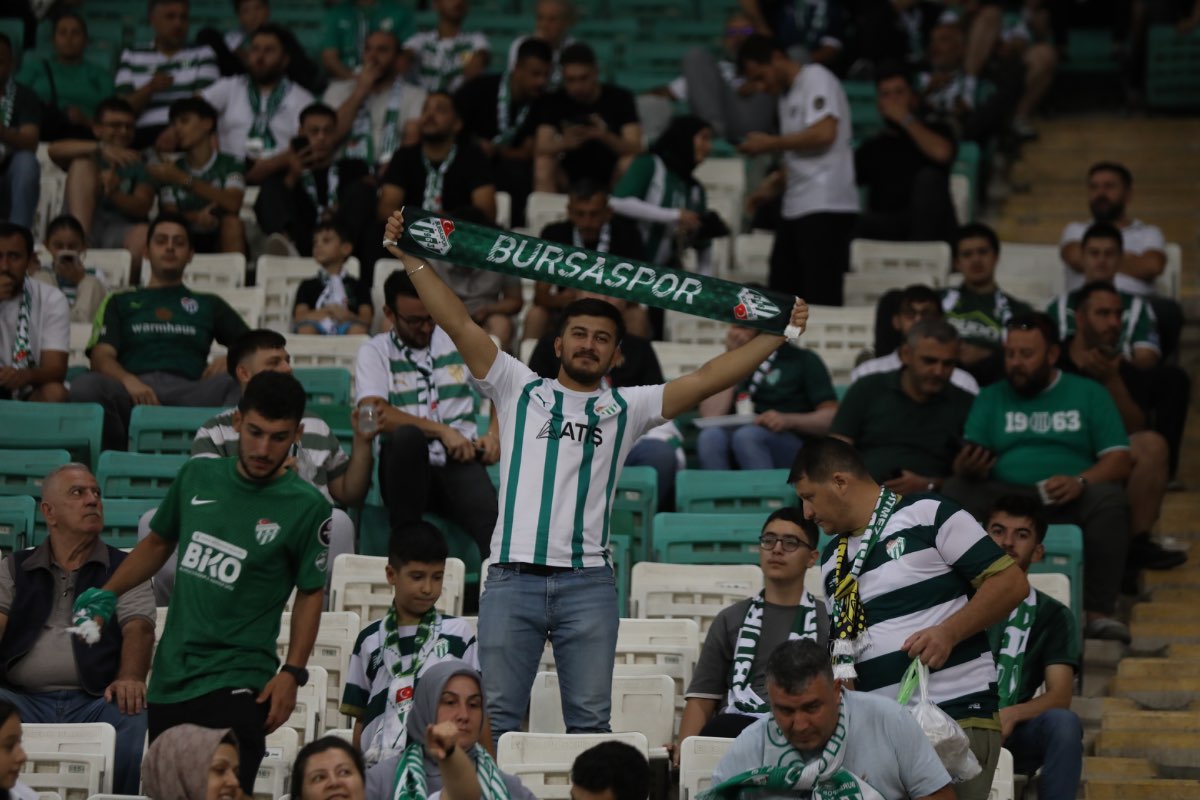(FOTO GALERİ) Bursaspor- Söğütspor taraftar fotoğrafları -1