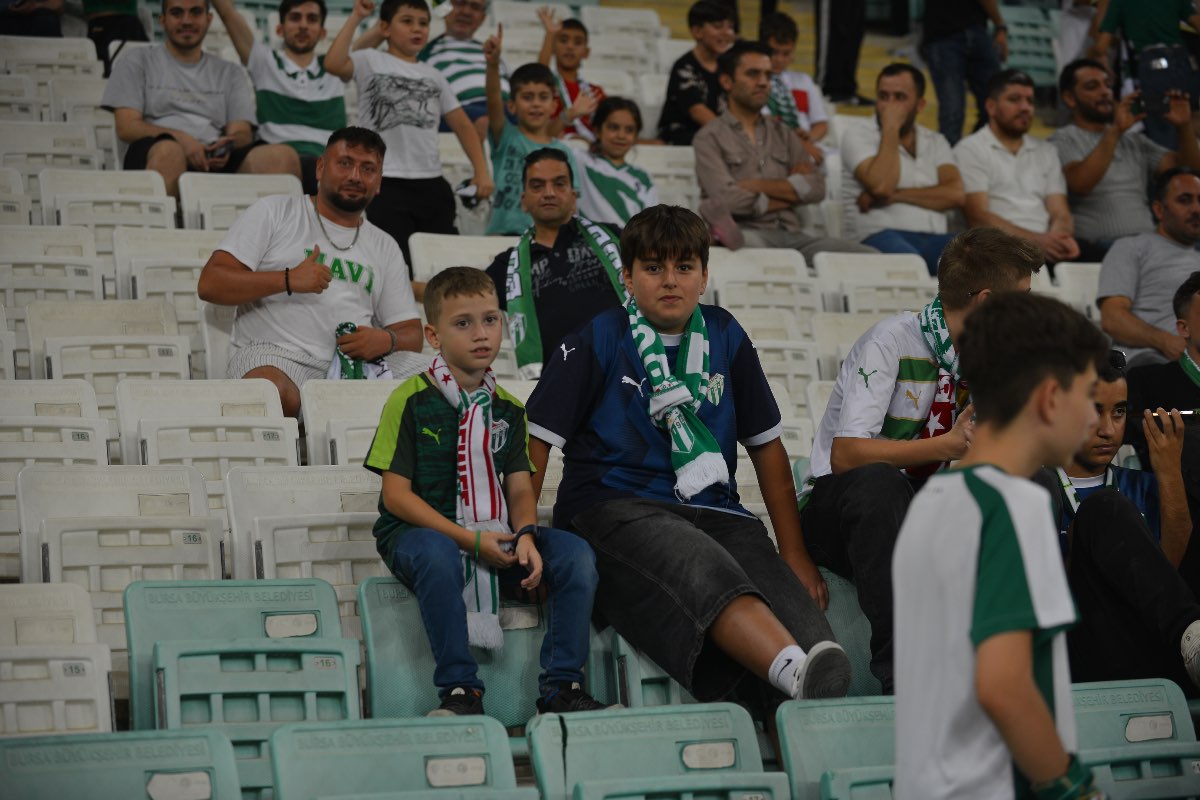(FOTO GALERİ) Bursaspor- Söğütspor taraftar fotoğrafları -2