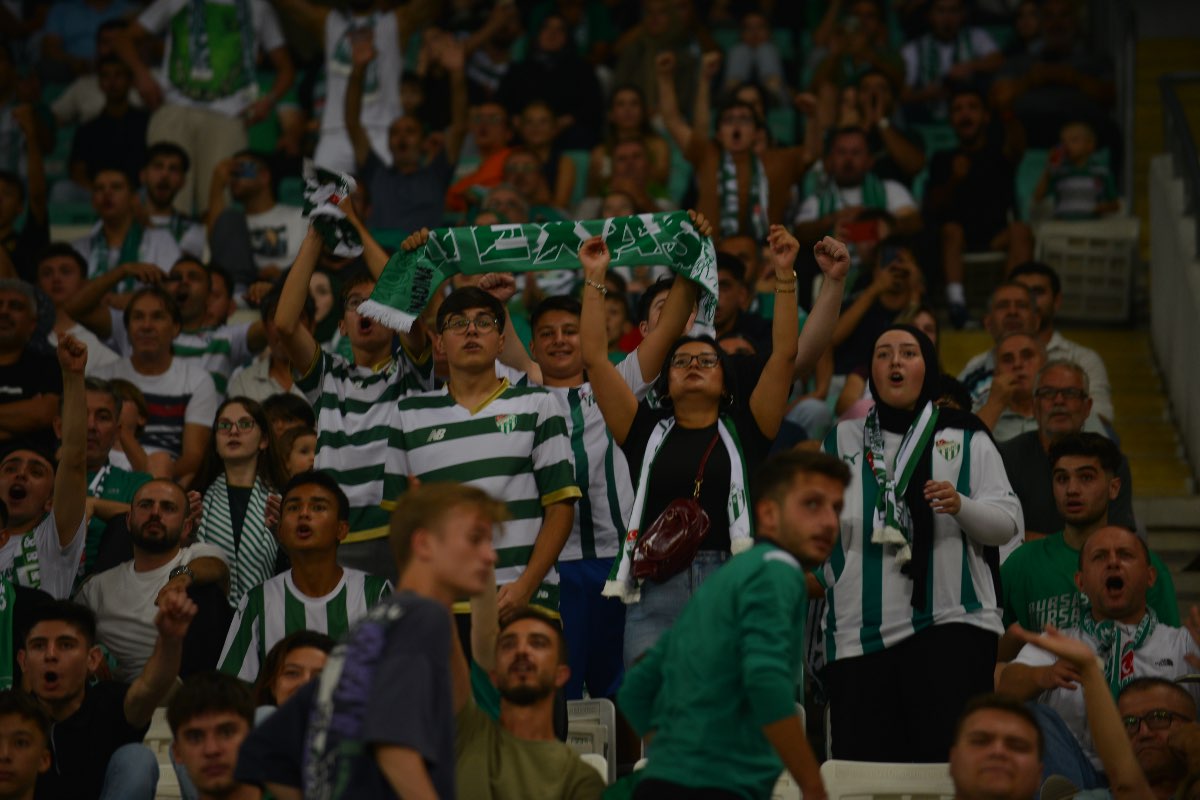 (FOTO GALERİ) Bursaspor- Söğütspor taraftar fotoğrafları -2