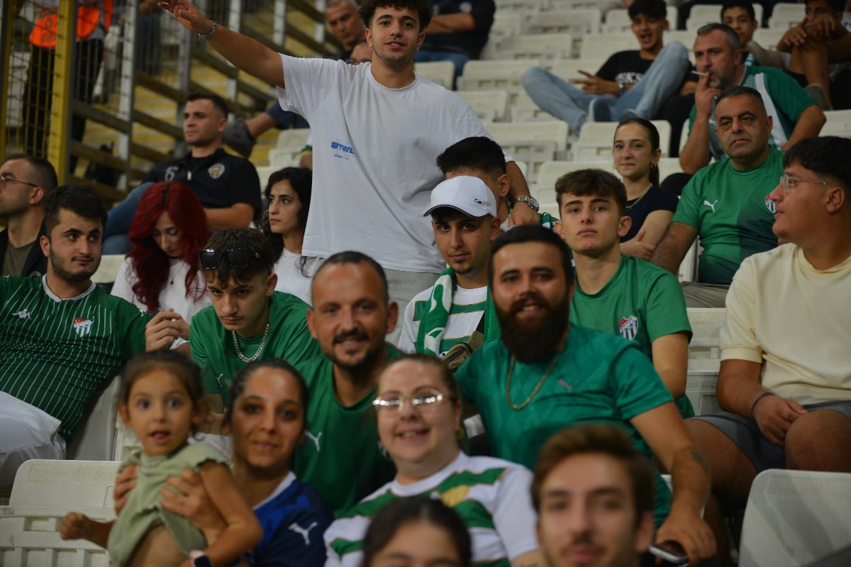 (FOTO GALERİ) Bursaspor- Söğütspor taraftar fotoğrafları -2