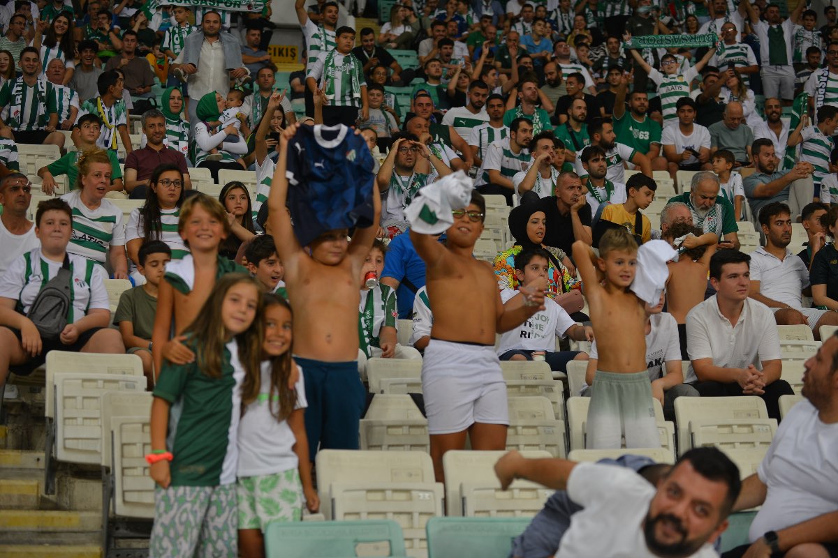 (FOTO GALERİ) Bursaspor- Söğütspor taraftar fotoğrafları -2