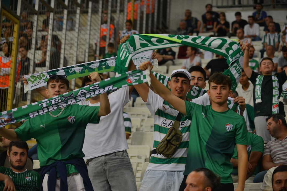 (FOTO GALERİ) Bursaspor- Söğütspor taraftar fotoğrafları -2