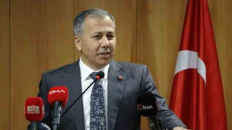 İçişleri Bakanı Yerlikaya:"İzmir Balçova Salih İşgören Polis Merkezi’ne yönelik silahlı saldırı gerçekleştirilmiştir.