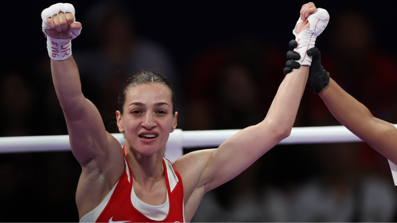 Buse Naz Çakıroğlu, yarı finalde