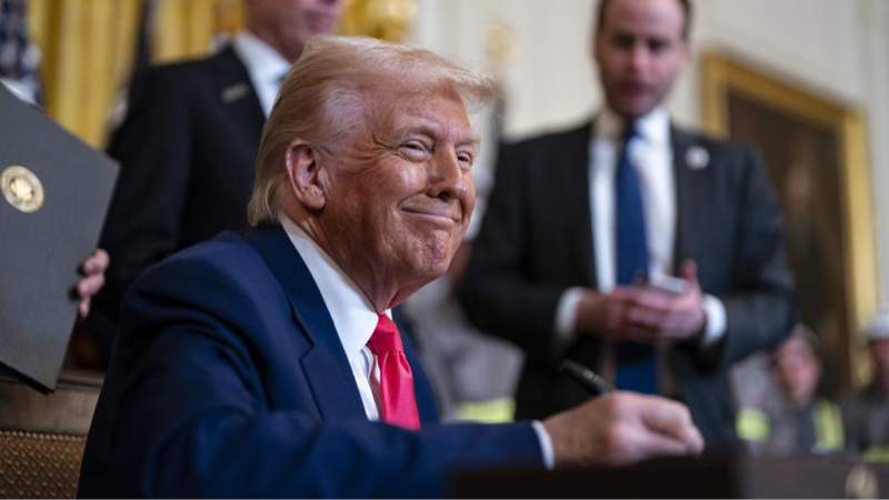 Trump’tan  "İşte başlıyoruz" sözü