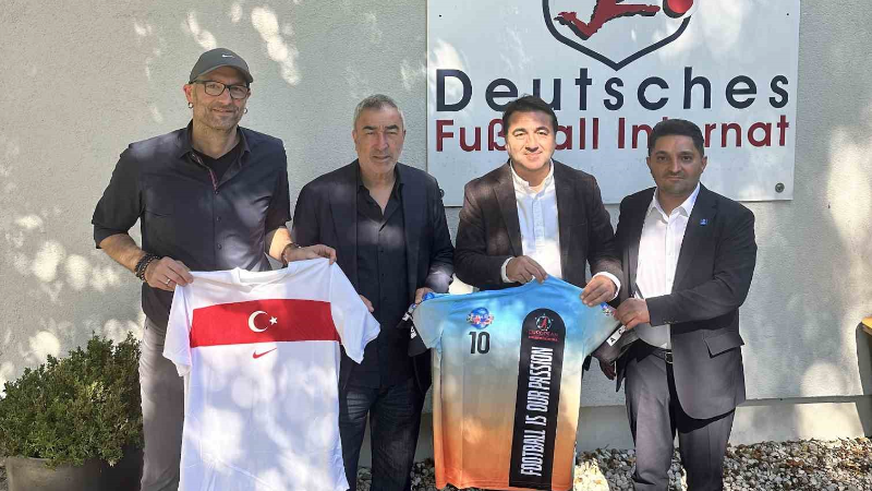 Bayraktar ve Aybaba Almanya’da temaslarda bulundu