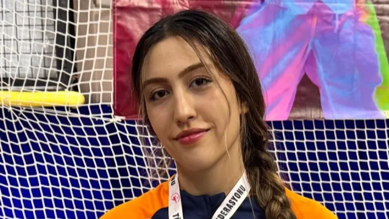 Bursa Osmangazili taekwondocudan bronz madalya