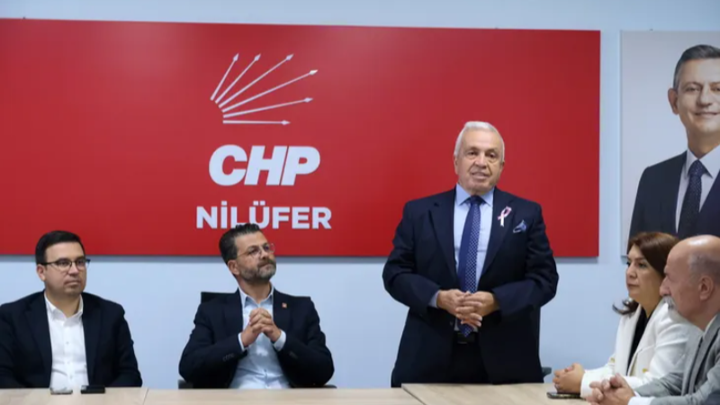 Başkan Özdemir'den CHP Nilüfer'e 'hayırlı olsun' ziyareti