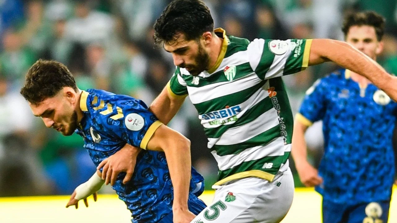 Bursaspor evinde güldü