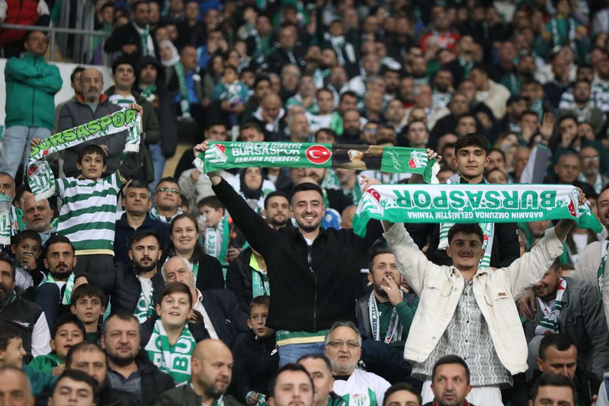 (FOTO GALERİ) Bursaspor-Menemen FK Taraftar Fotoğrafları-2