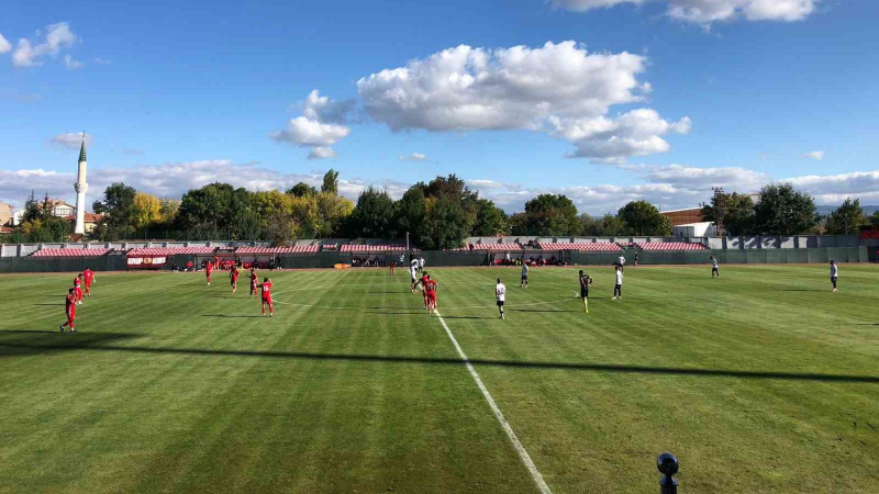 Gemlikspor sezona beraberlikle başladı