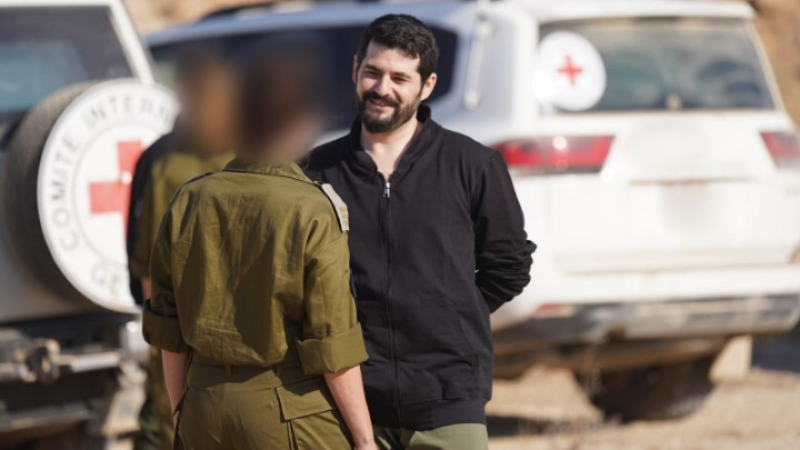 Hamas, esir takası kapsamında son 13 esiri de serbest bıraktı