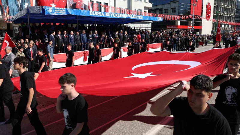 Bursa’da Cumhuriyet Bayramı coşkusu