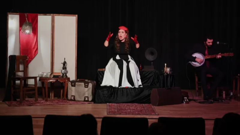 Osmangazi’de tek kişilik müzikalle Cumhuriyet coşkusu