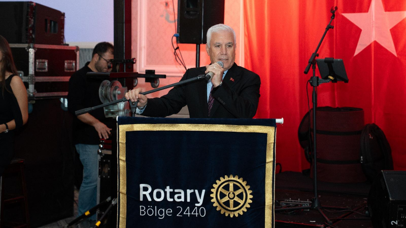 Rotaryenlerden, Cumhuriyetimize yakışan balo