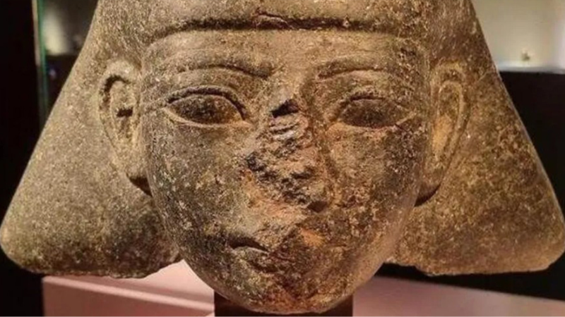 “Hollanda, Tarihi Heykeli Mısır’a Teslim Ediyor”