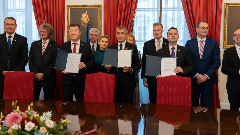 Çekya'da 3 parti koalisyon anlaşması imzaladı