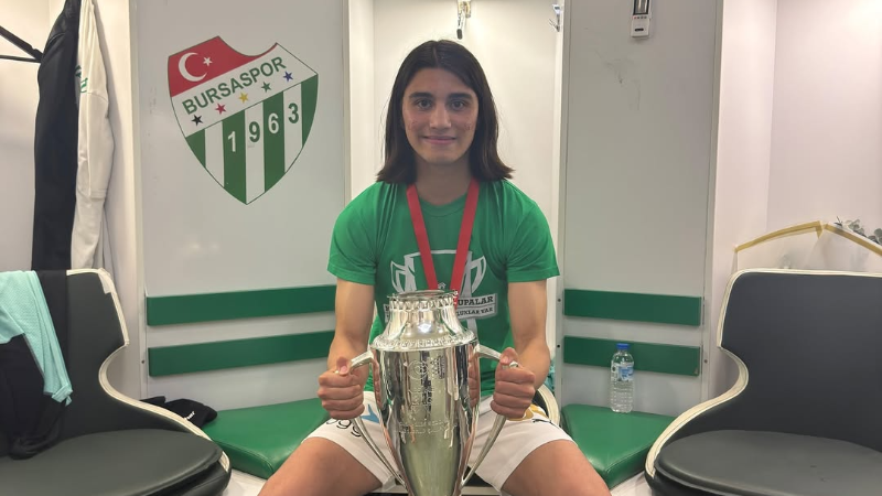 Ahmet Çobanoğlu sahalara dönüyor