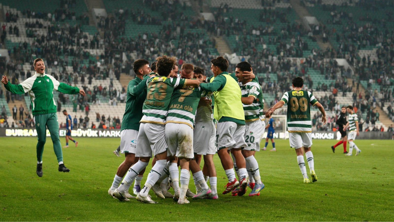 Mustafa Bozbey:Başarılar Bursaspor!