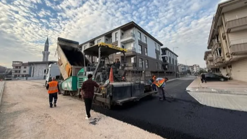 İnegöl Belediyesi’nden 3 bölgede asfalt hamlesi