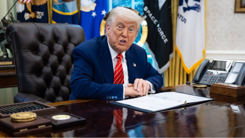 Trump, Epstein dosyası için Demokratlara yönelik soruşturma talimatı verdi