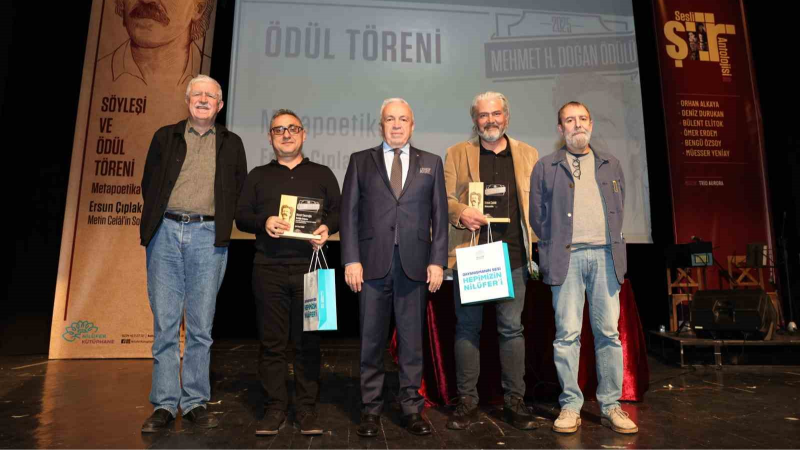 Nilüfer’de şiir eleştirisinin prestij ödülleri sahiplerini buldu