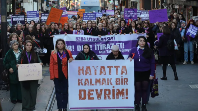 Bursa'da adımlar şiddetsiz dünyaya atıldı