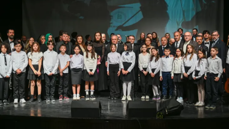 Öğretmenin sesi Bursa'da yankılandı