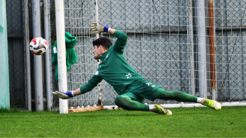 Bursaspor'da Ankara Demir mesaisi sürüyor