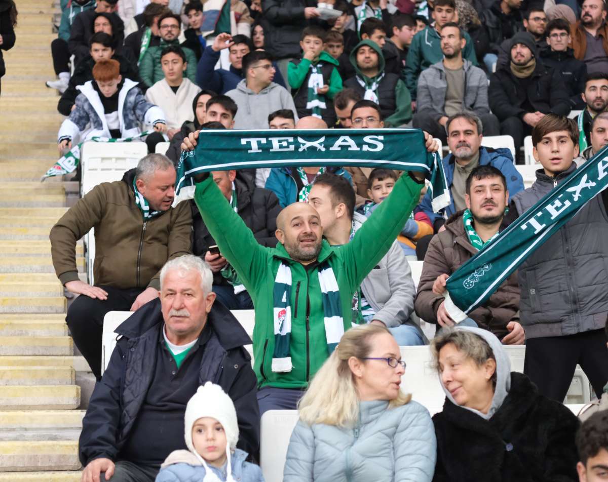(ÖZEL) Bursaspor - Ankara Demirspor taraftar fotoğrafları 3