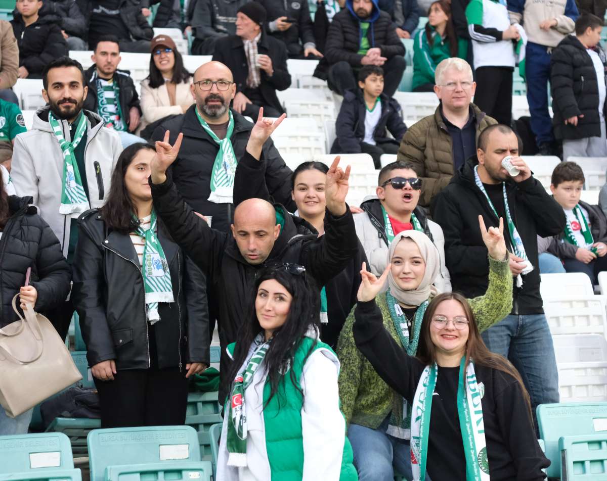 (ÖZEL) Bursaspor - Ankara Demirspor taraftar fotoğrafları 3