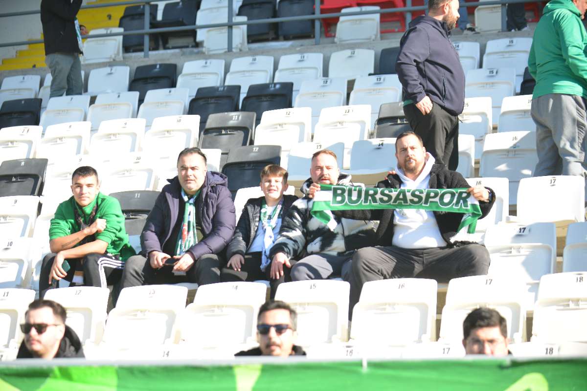 (FOTO GALERİ) Bursaspor'un Somaspor Deplasmanından Taraftar Fotoğrafları