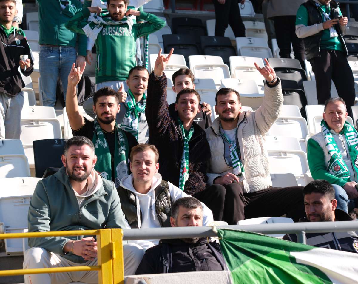 (FOTO GALERİ) Bursaspor'un Somaspor Deplasmanından Taraftar Fotoğrafları