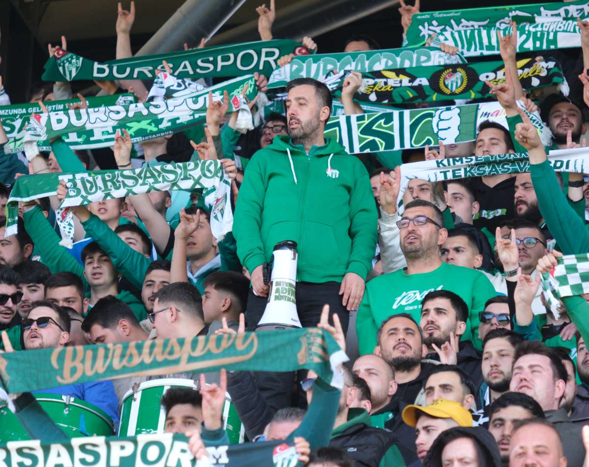 (FOTO GALERİ) Bursaspor'un Somaspor Deplasmanından Taraftar Fotoğrafları