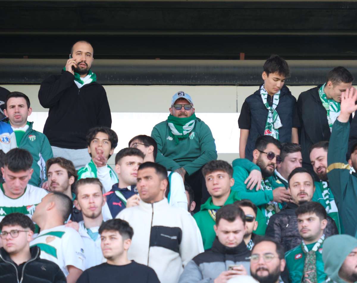 (FOTO GALERİ) Bursaspor'un Somaspor Deplasmanından Taraftar Fotoğrafları