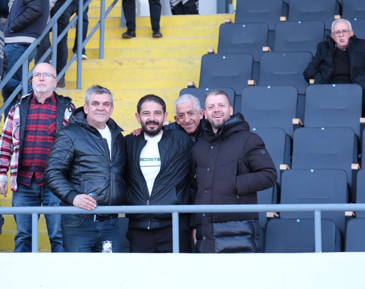 (FOTO GALERİ) Bursaspor'un Somaspor Deplasmanından Taraftar Fotoğrafları