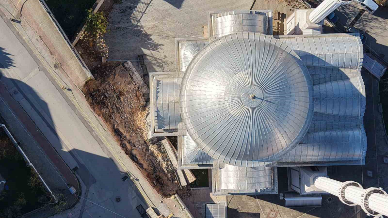 Yaşlı kadının dikkati büyük faciayı önledi