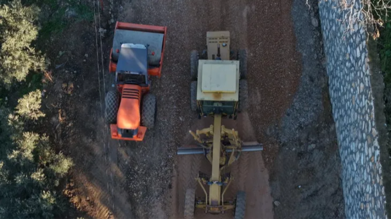 Gemlik'te yol yenileme çalışmaları hızlandı