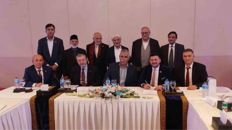 Türkiye-Pakistan kardeşliği savunma ve havacılıkta güçleniyor