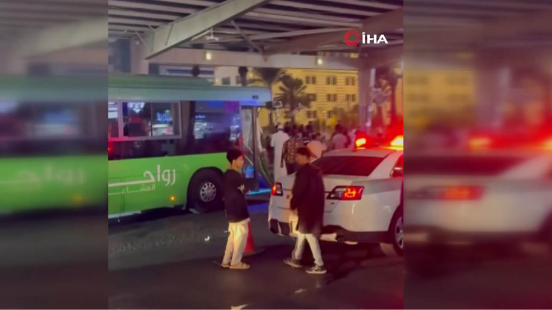 Mekke'de ring otobüsü Mahbes'ül Cin'de Türk kafilesine çarptı