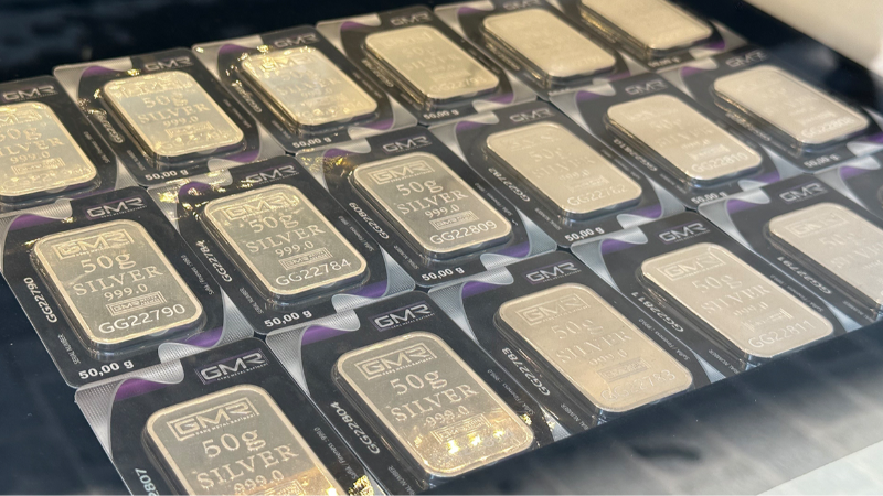 Gümüş rekor kırmaya devam ediyor